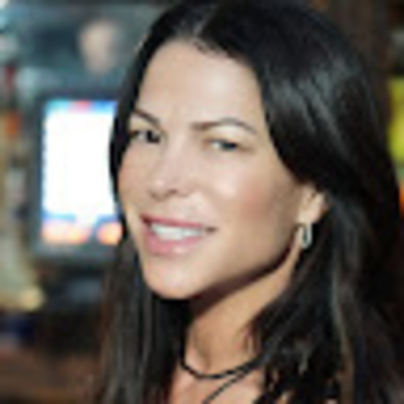 Meet your Posher, Sharone - Picture 1 of 1